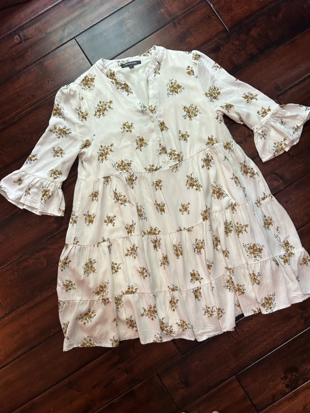 Laurel Grey - White Floral Tiered Babydoll Dress